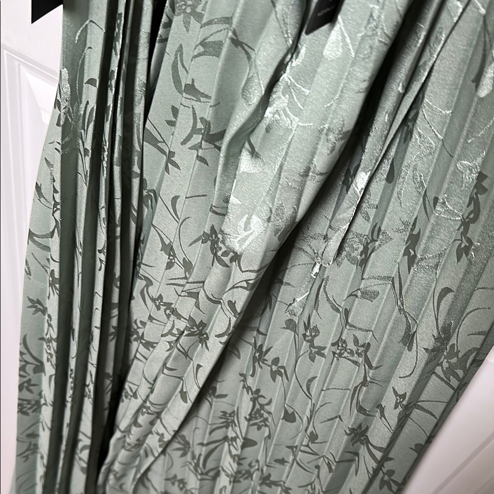 Lulu's Green Ruffled Wrap Sundress - Picture 5 of 6